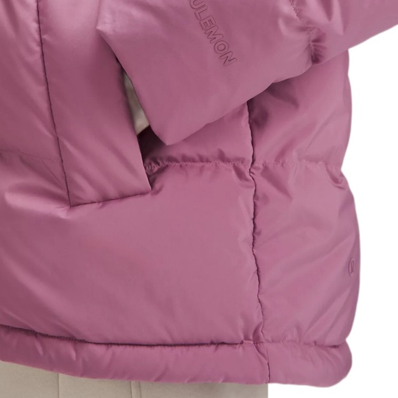 Lululemon Wonder Puff Cropped Jacket in Pink Velvet Dust Size 4 NWT - Picture 5 of 10